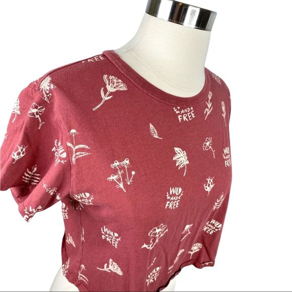 Local Lab Wild & Free Cropped Tee - Size XS - Picture 3 of 5
